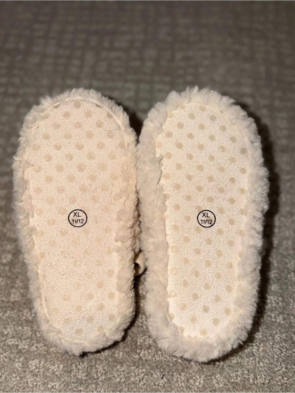 Girls Fluffy Cream Slide Slingback Slippers Size 11/12